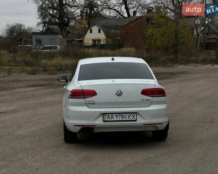 Білий Фольксваген Пассат, об'ємом двигуна 1.8 л та пробігом 147 тис. км за 12700 $, фото 5 на Automoto.ua