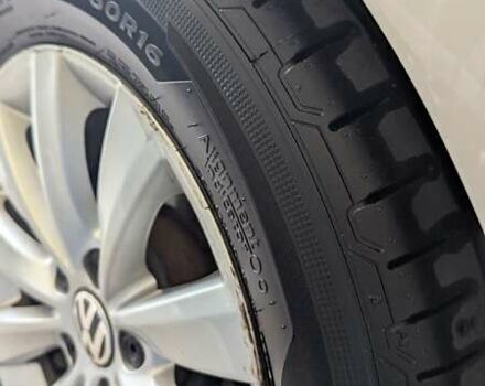 Белый Фольксваген Пассат, объемом двигателя 1.8 л и пробегом 182 тыс. км за 11350 $, фото 27 на Automoto.ua