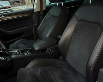 Белый Фольксваген Пассат, объемом двигателя 1.8 л и пробегом 130 тыс. км за 16900 $, фото 19 на Automoto.ua