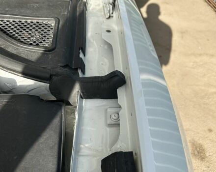 Білий Фольксваген Пассат, об'ємом двигуна 1.8 л та пробігом 165 тис. км за 12800 $, фото 19 на Automoto.ua