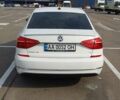 Белый Фольксваген Пассат, объемом двигателя 1.8 л и пробегом 158 тыс. км за 13500 $, фото 3 на Automoto.ua