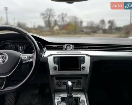 Білий Фольксваген Пассат, об'ємом двигуна 1.8 л та пробігом 147 тис. км за 12700 $, фото 12 на Automoto.ua