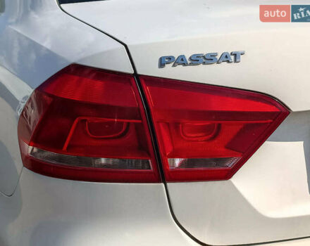 Белый Фольксваген Пассат, объемом двигателя 2 л и пробегом 232 тыс. км за 10990 $, фото 9 на Automoto.ua