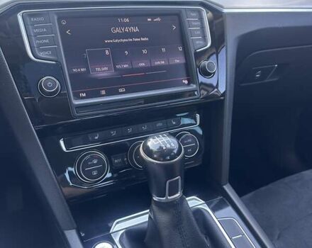 Белый Фольксваген Пассат, объемом двигателя 1.97 л и пробегом 309 тыс. км за 16500 $, фото 17 на Automoto.ua