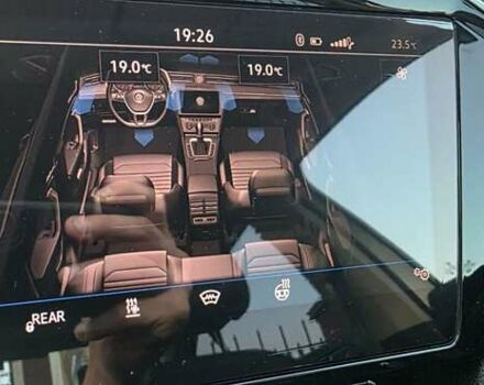 Белый Фольксваген Пассат, объемом двигателя 1.97 л и пробегом 235 тыс. км за 20000 $, фото 18 на Automoto.ua