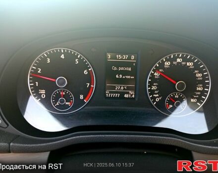 Білий Фольксваген Пассат, об'ємом двигуна 1.8 л та пробігом 177 тис. км за 11800 $, фото 9 на Automoto.ua