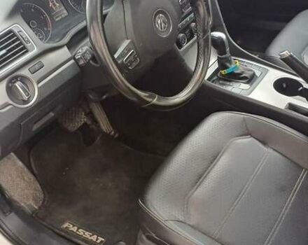 Белый Фольксваген Пассат, объемом двигателя 1.97 л и пробегом 250 тыс. км за 11900 $, фото 16 на Automoto.ua