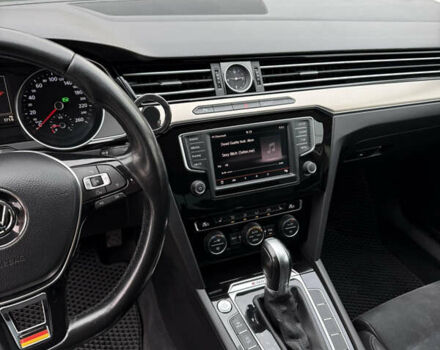 Белый Фольксваген Пассат, объемом двигателя 1.97 л и пробегом 219 тыс. км за 19300 $, фото 7 на Automoto.ua