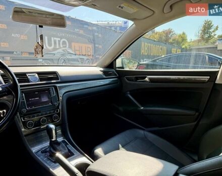 Белый Фольксваген Пассат, объемом двигателя 1.8 л и пробегом 136 тыс. км за 12900 $, фото 14 на Automoto.ua