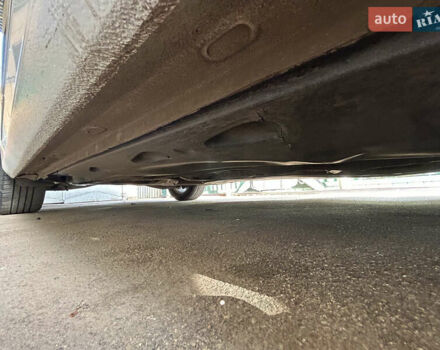 Белый Фольксваген Пассат, объемом двигателя 1.8 л и пробегом 165 тыс. км за 12800 $, фото 27 на Automoto.ua