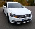 Белый Фольксваген Пассат, объемом двигателя 1.8 л и пробегом 245 тыс. км за 11700 $, фото 1 на Automoto.ua