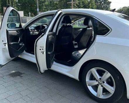 Білий Фольксваген Пассат, об'ємом двигуна 1.8 л та пробігом 179 тис. км за 10200 $, фото 3 на Automoto.ua