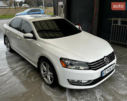 Білий Фольксваген Пассат, об'ємом двигуна 1.97 л та пробігом 239 тис. км за 12300 $, фото 4 на Automoto.ua