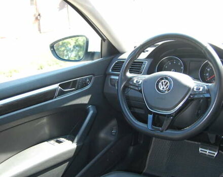 Белый Фольксваген Пассат, объемом двигателя 1.8 л и пробегом 123 тыс. км за 16000 $, фото 79 на Automoto.ua