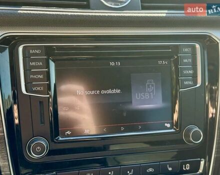 Белый Фольксваген Пассат, объемом двигателя 1.8 л и пробегом 136 тыс. км за 12900 $, фото 17 на Automoto.ua