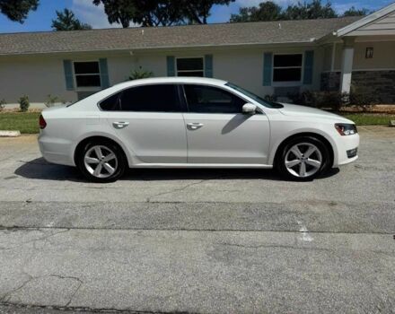 Белый Фольксваген Пассат, объемом двигателя 1.8 л и пробегом 75 тыс. км за 2400 $, фото 5 на Automoto.ua