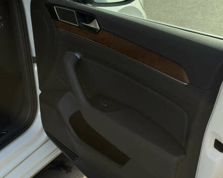 Белый Фольксваген Пассат, объемом двигателя 1.8 л и пробегом 126 тыс. км за 17000 $, фото 25 на Automoto.ua