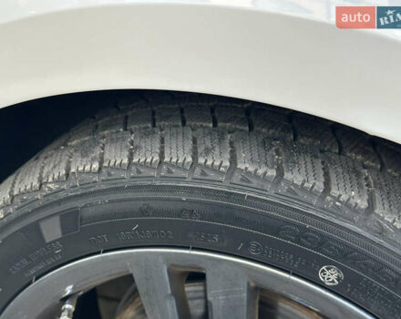 Білий Фольксваген Пассат, об'ємом двигуна 1.97 л та пробігом 200 тис. км за 11500 $, фото 16 на Automoto.ua