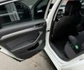 Белый Фольксваген Пассат, объемом двигателя 1.8 л и пробегом 142 тыс. км за 16690 $, фото 23 на Automoto.ua