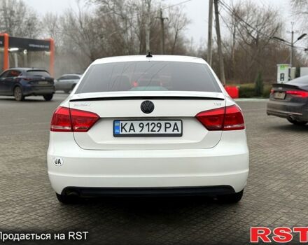 Белый Фольксваген Пассат, объемом двигателя 1.8 л и пробегом 150 тыс. км за 12000 $, фото 9 на Automoto.ua