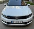 Белый Фольксваген Пассат, объемом двигателя 1.98 л и пробегом 250 тыс. км за 17500 $, фото 1 на Automoto.ua