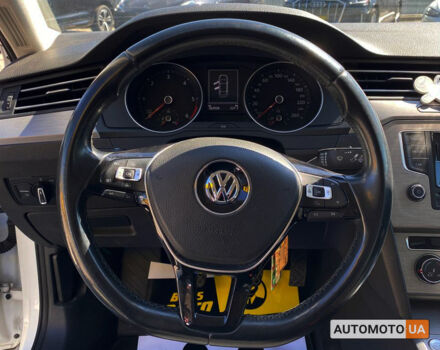 Білий Фольксваген Пассат, об'ємом двигуна 1.6 л та пробігом 233 тис. км за 14990 $, фото 12 на Automoto.ua