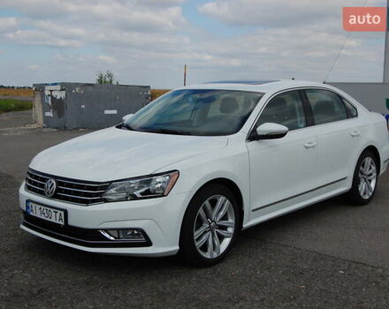 Белый Фольксваген Пассат, объемом двигателя 1.8 л и пробегом 123 тыс. км за 16000 $, фото 35 на Automoto.ua