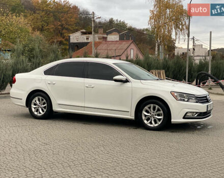Белый Фольксваген Пассат, объемом двигателя 1.8 л и пробегом 152 тыс. км за 13200 $, фото 4 на Automoto.ua