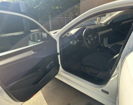 Білий Фольксваген Пассат, об'ємом двигуна 1.8 л та пробігом 165 тис. км за 12800 $, фото 17 на Automoto.ua