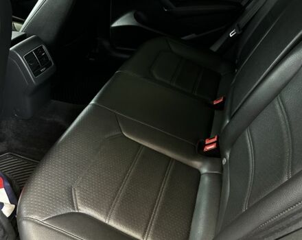 Белый Фольксваген Пассат, объемом двигателя 2 л и пробегом 239 тыс. км за 12300 $, фото 14 на Automoto.ua