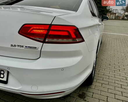 Белый Фольксваген Пассат, объемом двигателя 1.97 л и пробегом 195 тыс. км за 15800 $, фото 6 на Automoto.ua
