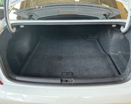 Білий Фольксваген Пассат, об'ємом двигуна 1.8 л та пробігом 165 тис. км за 12800 $, фото 8 на Automoto.ua