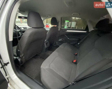 Белый Фольксваген Пассат, объемом двигателя 1.8 л и пробегом 152 тыс. км за 13200 $, фото 19 на Automoto.ua