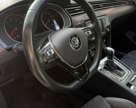 Белый Фольксваген Пассат, объемом двигателя 1.8 л и пробегом 126 тыс. км за 17000 $, фото 11 на Automoto.ua