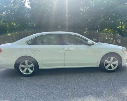 Білий Фольксваген Пассат, об'ємом двигуна 1.8 л та пробігом 80 тис. км за 4500 $, фото 7 на Automoto.ua