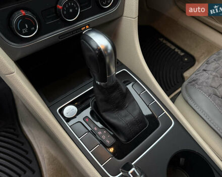 Білий Фольксваген Пассат, об'ємом двигуна 1.8 л та пробігом 148 тис. км за 10300 $, фото 21 на Automoto.ua