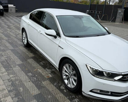 Белый Фольксваген Пассат, объемом двигателя 1.97 л и пробегом 219 тыс. км за 19300 $, фото 20 на Automoto.ua