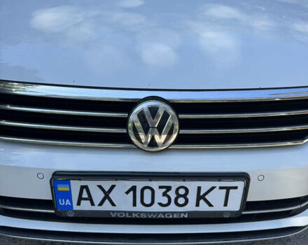 Белый Фольксваген Пассат, объемом двигателя 1.8 л и пробегом 225 тыс. км за 16500 $, фото 1 на Automoto.ua