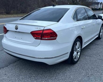 Белый Фольксваген Пассат, объемом двигателя 1.8 л и пробегом 80 тыс. км за 7400 $, фото 7 на Automoto.ua