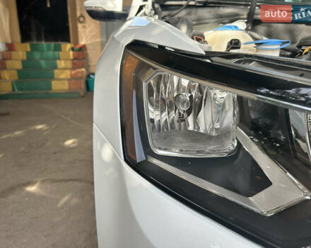 Белый Фольксваген Пассат, объемом двигателя 1.8 л и пробегом 165 тыс. км за 12800 $, фото 23 на Automoto.ua