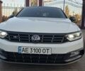 Белый Фольксваген Пассат, объемом двигателя 1.97 л и пробегом 235 тыс. км за 20000 $, фото 4 на Automoto.ua