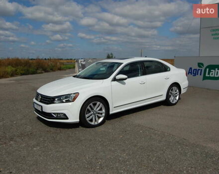 Белый Фольксваген Пассат, объемом двигателя 1.8 л и пробегом 123 тыс. км за 16000 $, фото 22 на Automoto.ua