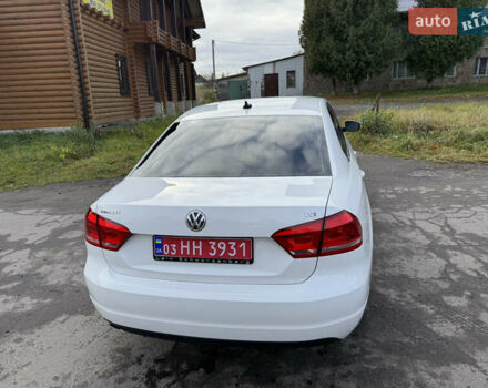 Белый Фольксваген Пассат, объемом двигателя 1.8 л и пробегом 215 тыс. км за 11600 $, фото 7 на Automoto.ua