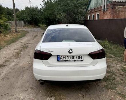 Белый Фольксваген Пассат, объемом двигателя 1.8 л и пробегом 205 тыс. км за 10400 $, фото 4 на Automoto.ua
