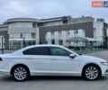 Белый Фольксваген Пассат, объемом двигателя 1.97 л и пробегом 307 тыс. км за 16200 $, фото 2 на Automoto.ua