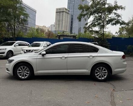 Белый Фольксваген Пассат, объемом двигателя 1.8 л и пробегом 142 тыс. км за 16690 $, фото 10 на Automoto.ua