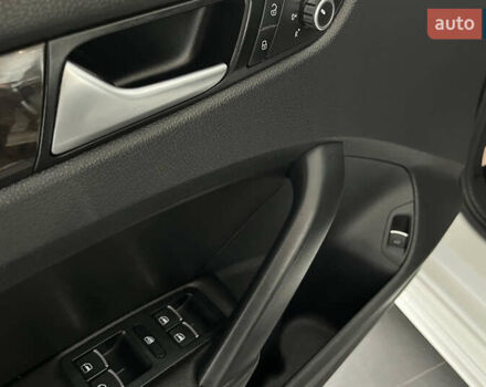 Білий Фольксваген Пассат, об'ємом двигуна 3.6 л та пробігом 124 тис. км за 11000 $, фото 14 на Automoto.ua