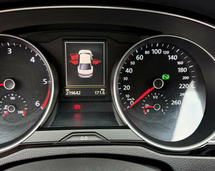 Белый Фольксваген Пассат, объемом двигателя 1.97 л и пробегом 219 тыс. км за 19300 $, фото 12 на Automoto.ua