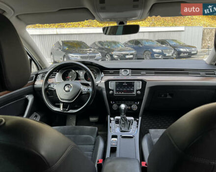 Білий Фольксваген Пассат, об'ємом двигуна 1.8 л та пробігом 170 тис. км за 15500 $, фото 20 на Automoto.ua