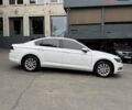 Белый Фольксваген Пассат, объемом двигателя 1.8 л и пробегом 142 тыс. км за 16690 $, фото 4 на Automoto.ua